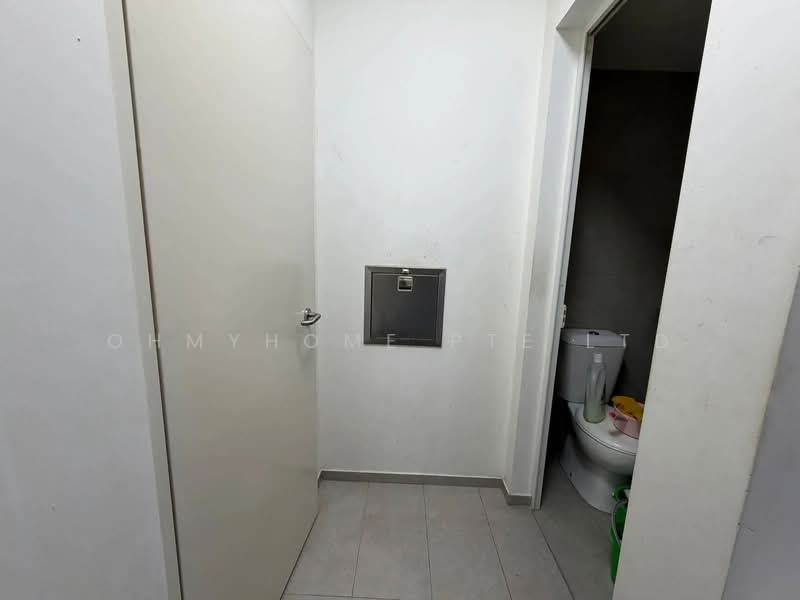 The Terrace Executive Condominium For Sale at S$ 1,599,999 | PropertyGuru Singapore - Bathroom