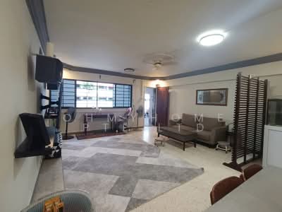 For Sale - 813 Tampines Street 81