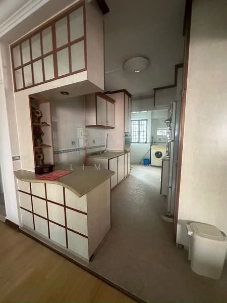 469 Choa Chu Kang Avenue 3, 469 Choa Chu Kang Avenue 3, 2 Bedrooms, 1,291 sqft, HDB Flat For Rent, by Lim Y X, 500098191 - Kitchen - PropertyGuru.com.sg