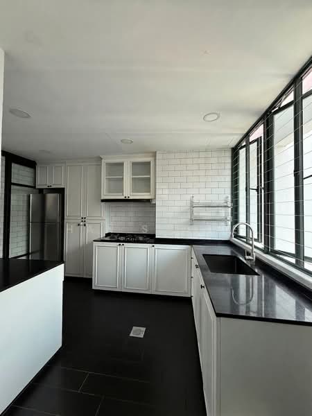 Fortune Jade, 501 Dunman Road, 3 Bedrooms, 1,098 sqft, Condominium For Rent, by Han Su Zee, 500098196 - Kitchen - PropertyGuru.com.sg