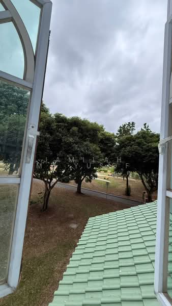 162 Tampines Street 12 HDB Flat For Sale at S$ 800,000 | PropertyGuru Singapore - Exterior