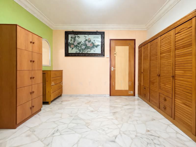 543 Hougang Avenue 8 HDB Flat For Sale at S$ 638,000 | PropertyGuru Singapore - Interior