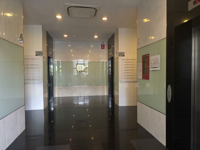 Cendex Centre, 120 Lower Delta Road, 1,539 sqft, Light Industrial (B1) For Rent, by Mandy Ei ( 梁文欣 ), 500098213 - Lobby - CommercialGuru.com.sg