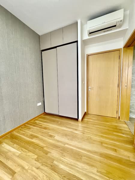 The Jovell, 13 Flora Drive, 2 Bedrooms, 721 sqft, Condominium For Rent, by Chris Yeo, 500098220 - Interior - PropertyGuru.com.sg