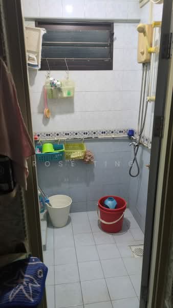 125 Lorong 1 Toa Payoh, 125 Lorong 1 Toa Payoh, Room Rental, 120 sqft, HDB Flat For Rent, by Rose Ting, 500098224 - PropertyGuru.com.sg