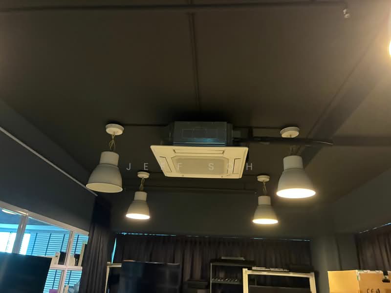 Zervex, 8 Ubi Road 2, 1,173 sqft, Light Industrial (B1) For Rent, by Jeff Soh, 500098229 - Interior - CommercialGuru.com.sg