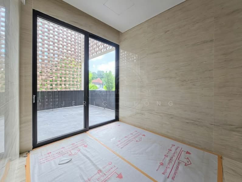 ❤️ DEALMAKERS ✨ D11 | BRAND NEW SEMI-D Semi-Detached House For Sale at S$ 14,880,000 | PropertyGuru Singapore - Balcony