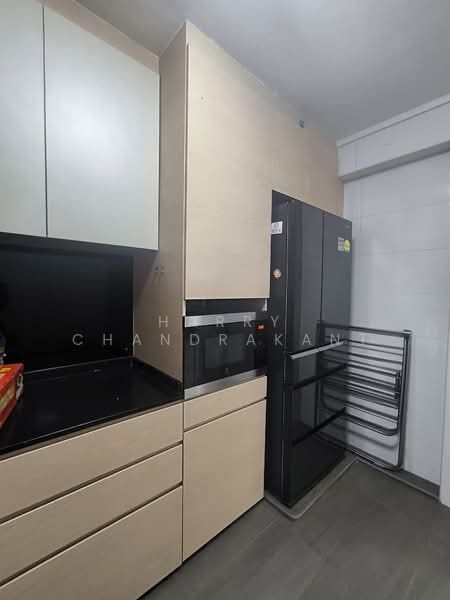 53 Geylang Bahru HDB Flat For Sale at S$ 768,000 | PropertyGuru Singapore - Kitchen