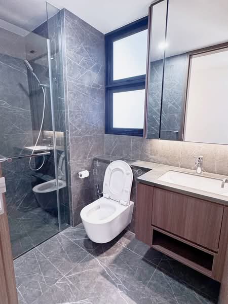 Kopar At Newton Condominium For Sale at S$ 2,550,000 | PropertyGuru Singapore - Bathroom