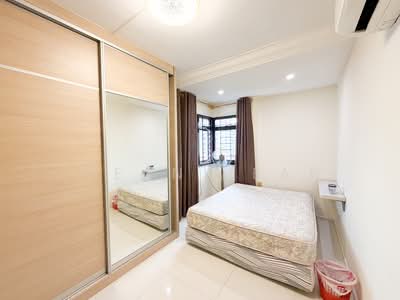 For Rent - 191A Rivervale Drive