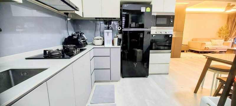 618A Tampines Street 61 HDB Flat For Sale at S$ 799,000 | PropertyGuru Singapore - Kitchen