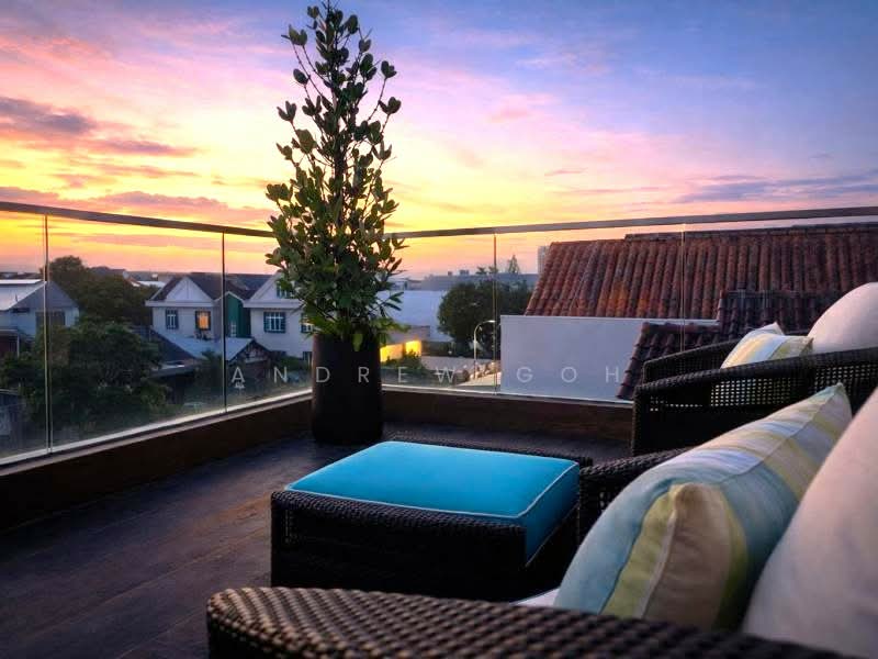 ⭐️EXCLUSIVE DUNBAR⭐️$15XX PSF BUILT⭐️RENOVATED REBUILT⭐️登巴路独家优质房源⭐️ Semi-Detached House For Sale at S$ 10,280,000 | PropertyGuru Singapore - View