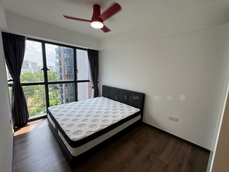 Lake Grande Condominium For Sale at S$ 1,490,000 | PropertyGuru Singapore