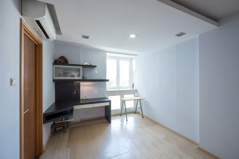 Changi Rise Condo Condominium For Sale at S$ 1,750,000 | PropertyGuru Singapore - Junior Master Bedroom