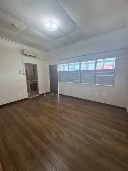 D16 Limau Garden Terraced House For Sale at S$ 4,200,000 | PropertyGuru Singapore - Interior