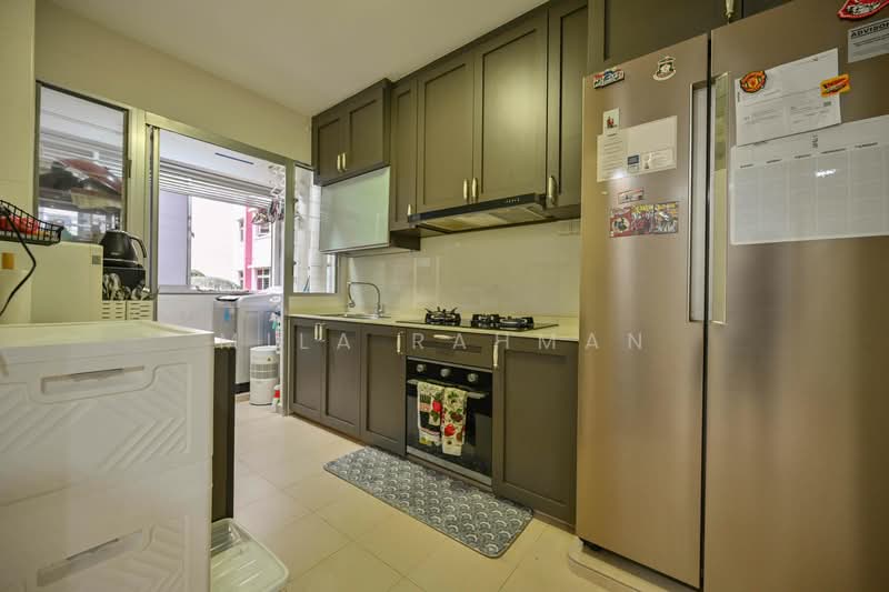 220B Sumang Lane, 220B Sumang Lane, 3 Bedrooms, 93 sqft, HDB Flat For Sale, by Mila Rahman, 500098389 - Kitchen - PropertyGuru.com.sg
