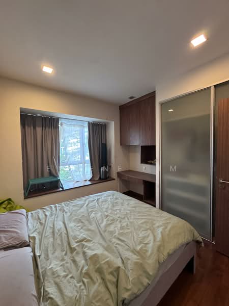 E-Space Apartment For Sale at S$ 1,420,000 | PropertyGuru Singapore - Master Bedroom