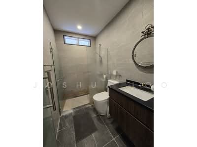 For Sale - ⭐️⭐️LANDED7772@ Serangoon Vicinity Renovated Corner Terrace