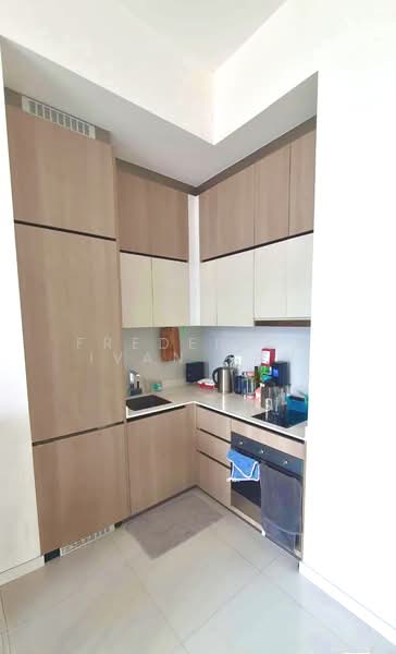 Sturdee Residences, Sturdee Road, 2 Bedrooms, 570 sqft, Condominium For Rent, by Frederick Ivan Tan, 500098425 - Kitchen - PropertyGuru.com.sg