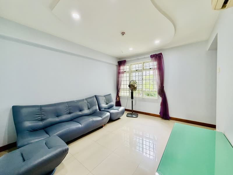 407B Fernvale Road, 407B Fernvale Road, 3 Bedrooms, 968 sqft, HDB Flat For Rent, by William Hong, 500098430 - Living Room - PropertyGuru.com.sg