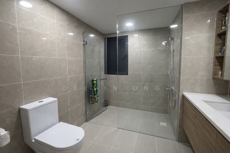 Treasure at Tampines Condominium For Sale at S$ 3,180,000 | PropertyGuru Singapore - Bathroom