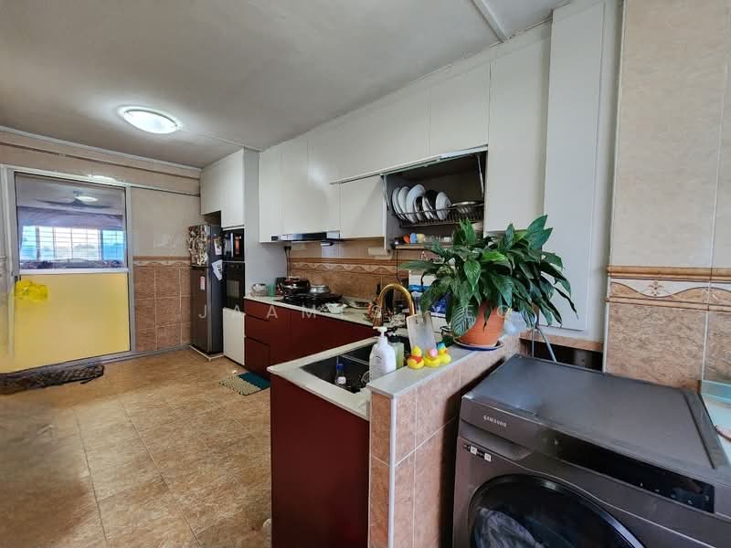 3 Teck Whye Avenue HDB Flat For Sale at S$ 549,000 | PropertyGuru Singapore - Kitchen