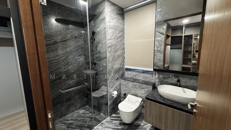 Grange 1866, 74 Grange Rd, 2 Bedrooms, 764 sqft, Condominium For Rent, by Matthew Chan, 500098462 - Bathroom - PropertyGuru.com.sg