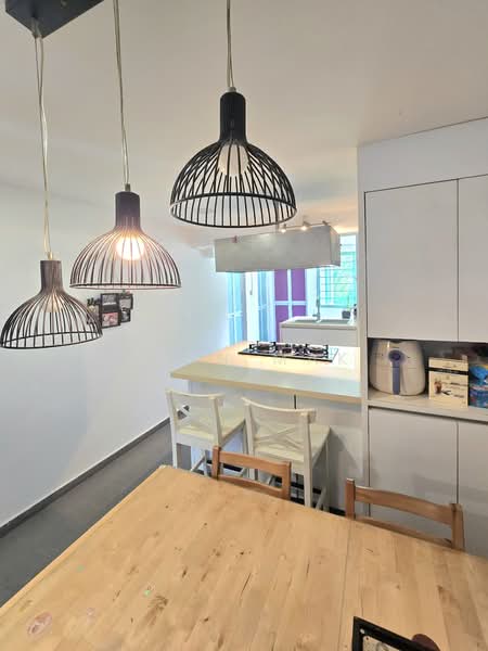 65 Marine Drive HDB Flat For Sale at S$ 520,000 | PropertyGuru Singapore - Dining