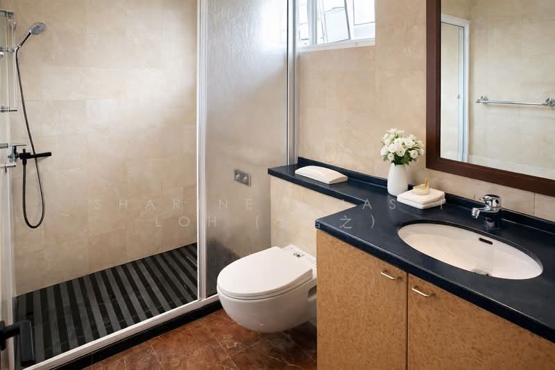 Frankel Estate, Siglap View, 4 Bedrooms, 5,567 sqft, Detached House For Rent, by Sharine Tejasvi Loh (罗茗之）, 500098478 - Bathroom - PropertyGuru.com.sg