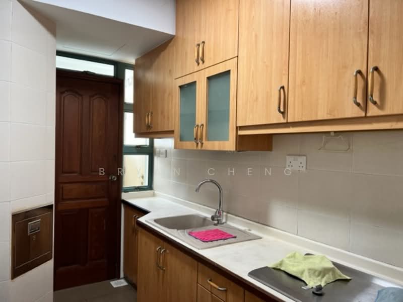 West Bay Condo, 50 West Coast Crescent, 2 Bedrooms, 900 sqft, Condominium For Rent, by Bryan Cheng, 500098484 - Kitchen - PropertyGuru.com.sg