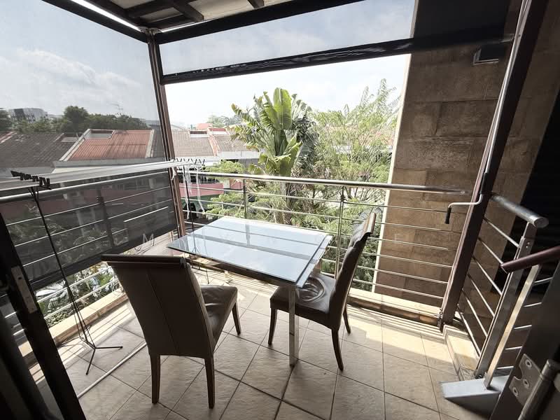 D'Banyan, 83 Jalan Sendudok, 2 Bedrooms, 969 sqft, Apartment For Rent, by Melvin Chee, 500098485 - Balcony - PropertyGuru.com.sg