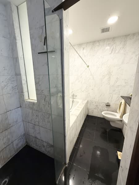 D'Banyan, 83 Jalan Sendudok, 2 Bedrooms, 969 sqft, Apartment For Rent, by Melvin Chee, 500098485 - Bathroom - PropertyGuru.com.sg