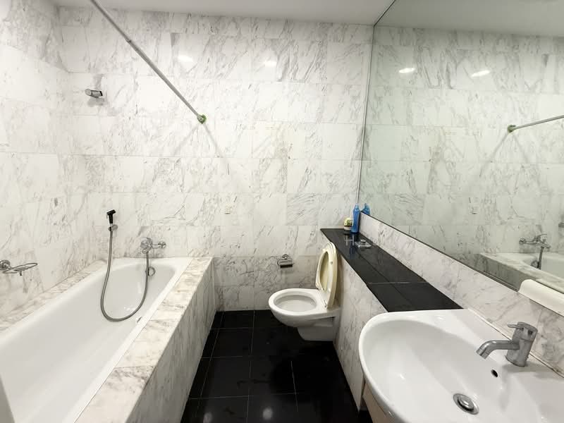 D'Banyan, 83 Jalan Sendudok, 2 Bedrooms, 969 sqft, Apartment For Rent, by Melvin Chee, 500098485 - Bathroom - PropertyGuru.com.sg