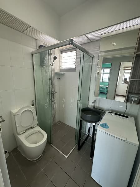 96B Henderson Road, 96B Henderson Road, Room Rental, 150 sqft, HDB Flat For Rent, by Isabel Chiang, 500098486 - Bathroom - PropertyGuru.com.sg