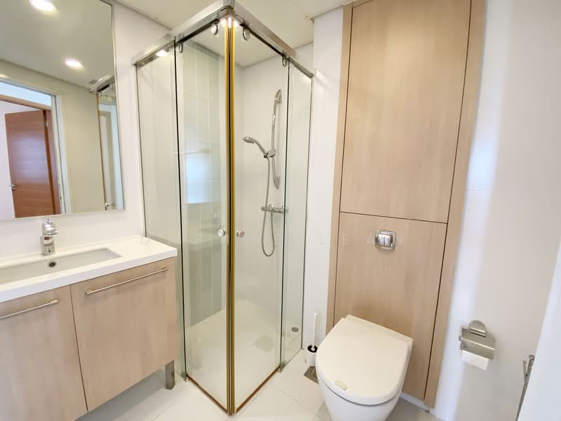 The Sail @ Marina Bay, 2 Marina Boulevard, 4 Bedrooms, 1,830 sqft, Condominium For Rent, by Daphne Lean, 500098502 - Bathroom - PropertyGuru.com.sg