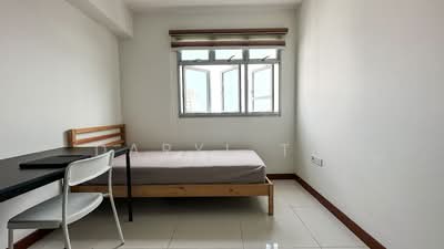 For Rent - 96B Henderson Road