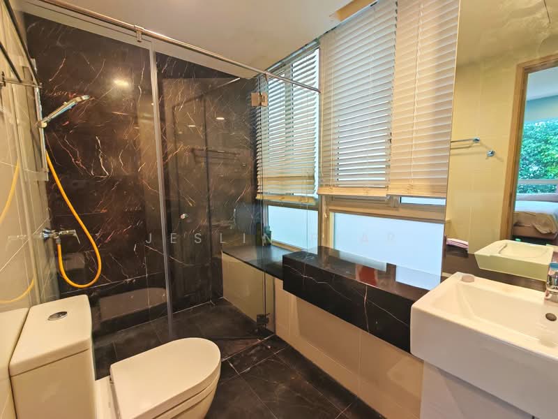 Flamingo Valley Condominium For Sale at S$ 2,298,000 | PropertyGuru Singapore - Bathroom
