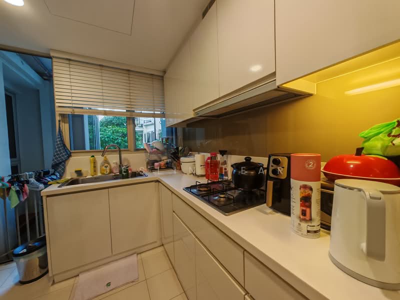 Flamingo Valley Condominium For Sale at S$ 2,298,000 | PropertyGuru Singapore - Kitchen