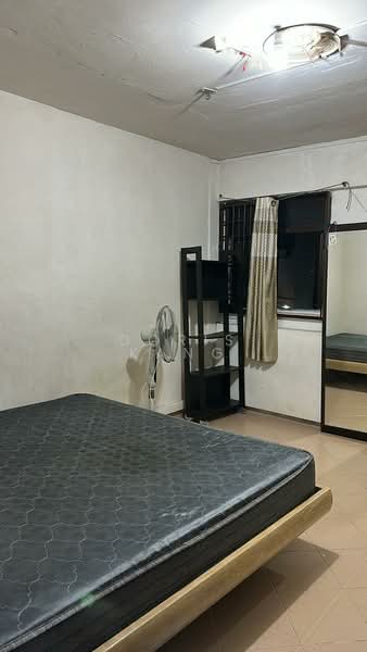 222 Jurong East Street 21, 222 Jurong East Street 21, Room Rental, 200 sqft, HDB Flat For Rent, by Doris Kang, 500098546 - Bedroom - PropertyGuru.com.sg