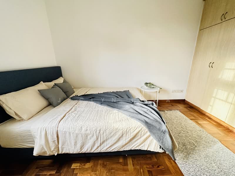 Sixth Avenue Centre, 805 Bukit Timah Road, Room Rental, 120 sqft, Apartment For Rent, by Jaclyn Chua, 500098563 - Casa Esp #04-xx R2) Common Queen  - PropertyGuru.com.sg