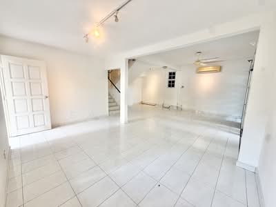 For Sale - 🌟FREEHOLD🌟RARE🌟8100SQFT🌟