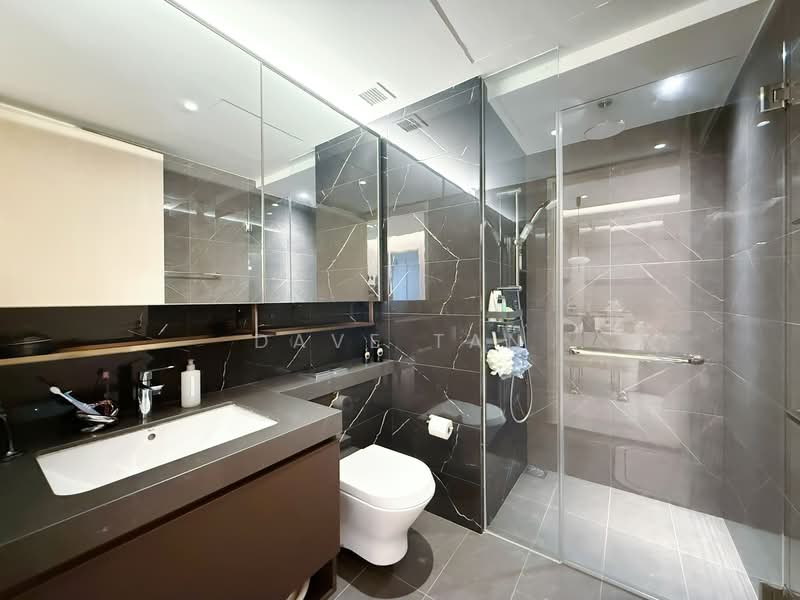 The Florence Residences Condominium For Sale at S$ 1,180,000 | PropertyGuru Singapore - Bathroom