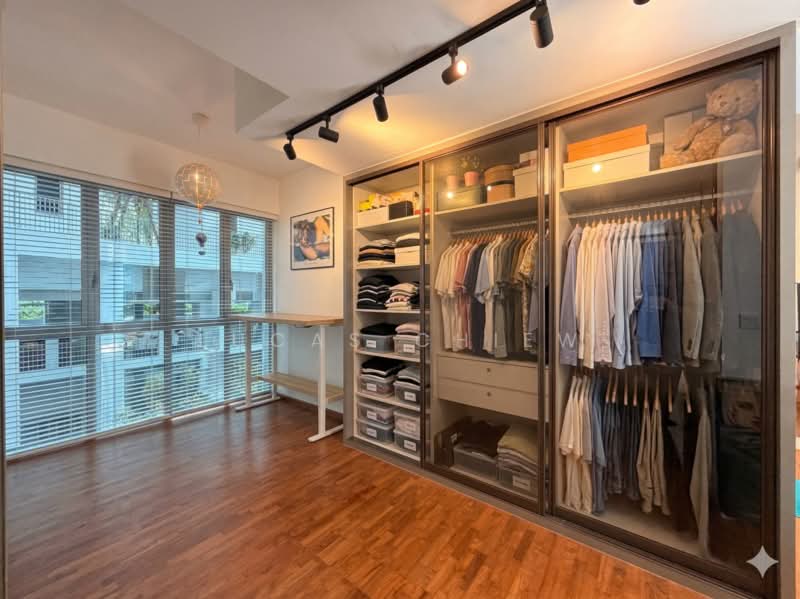 Seastrand Condominium For Sale at S$ 1,610,000 | PropertyGuru Singapore - Interior