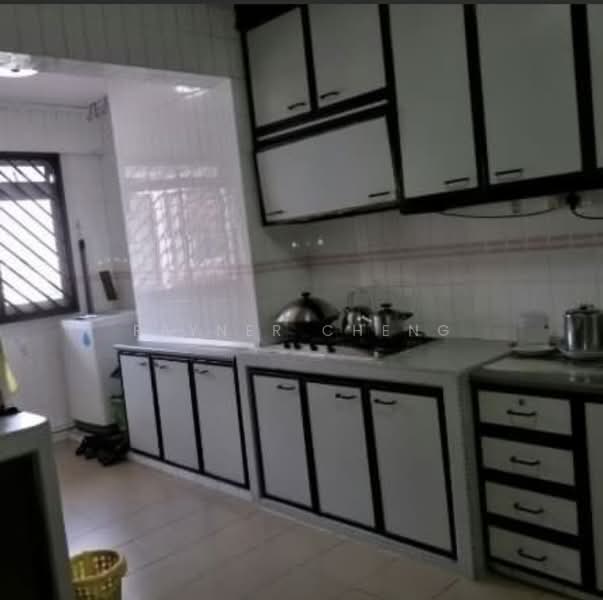 202 Choa Chu Kang Avenue 1, 202 Choa Chu Kang Avenue 1, 4 Bedrooms, 1,238 sqft, HDB Flat For Rent, by Rayner Cheng, 500098611 - Kitchen - PropertyGuru.com.sg