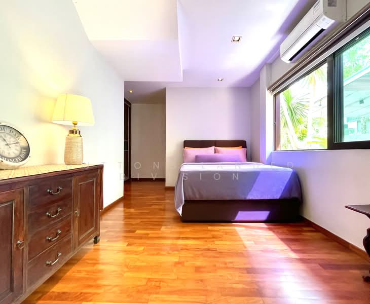 Wide Frontage Freehold Detached with Pool in District 15 Detached House For Sale at S$ 13,800,000 | PropertyGuru Singapore - Bedroom