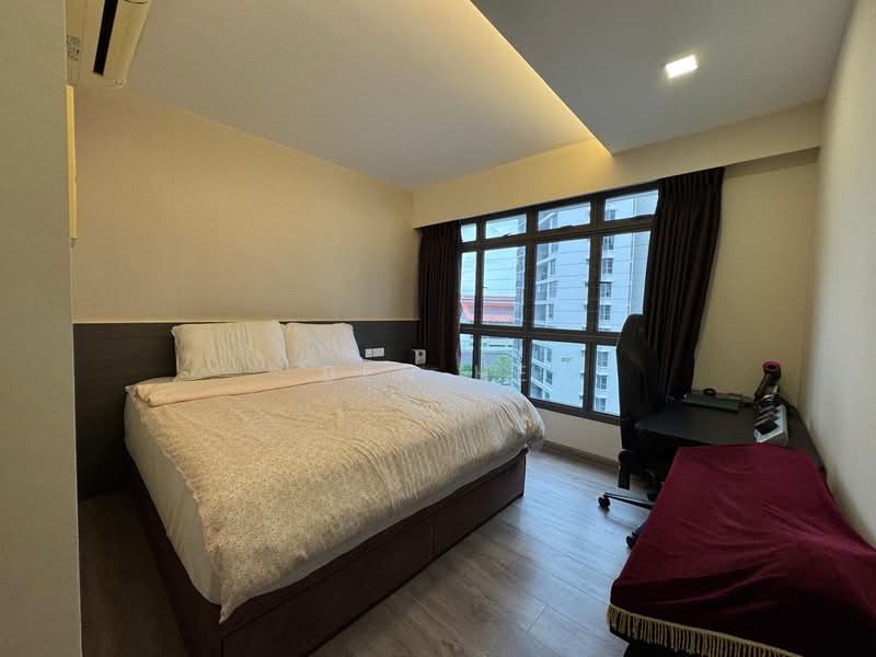 347B Yishun Avenue 11, 347B Yishun Avenue 11, 3 Bedrooms, 990 sqft, HDB Flat For Sale, by BEN HE, 500098619 - Master Bedroom - PropertyGuru.com.sg