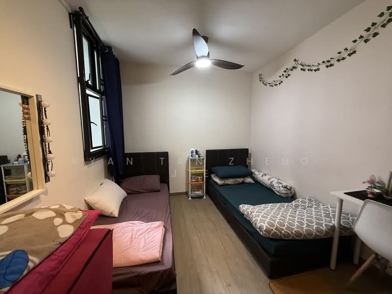 339A Sembawang Close HDB Flat For Sale at S$ 650,000 | PropertyGuru Singapore