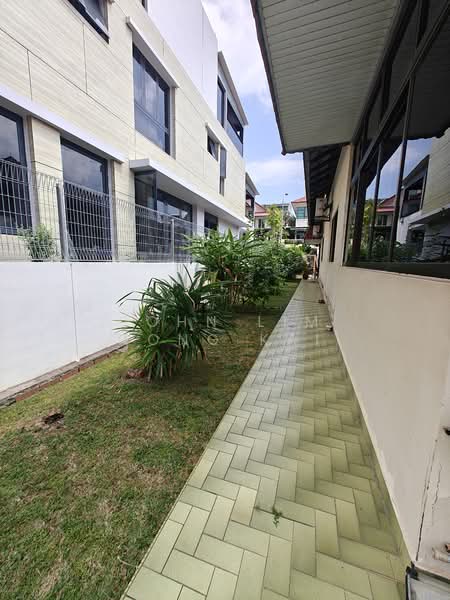 TOH DRIVE, TOH DRIVE, 6 Bedrooms, 3,500 sqft, Detached House For Rent, by John Lim Hong Kai, 500098631 - Exterior - PropertyGuru.com.sg