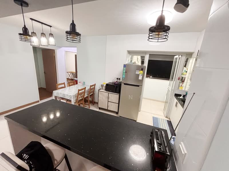 618A Tampines Street 61 HDB Flat For Sale at S$ 780,000 | PropertyGuru Singapore - Kitchen