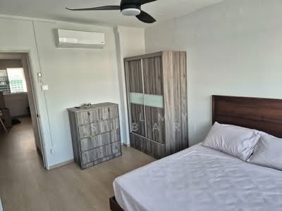 For Rent - 270 Yishun Street 22